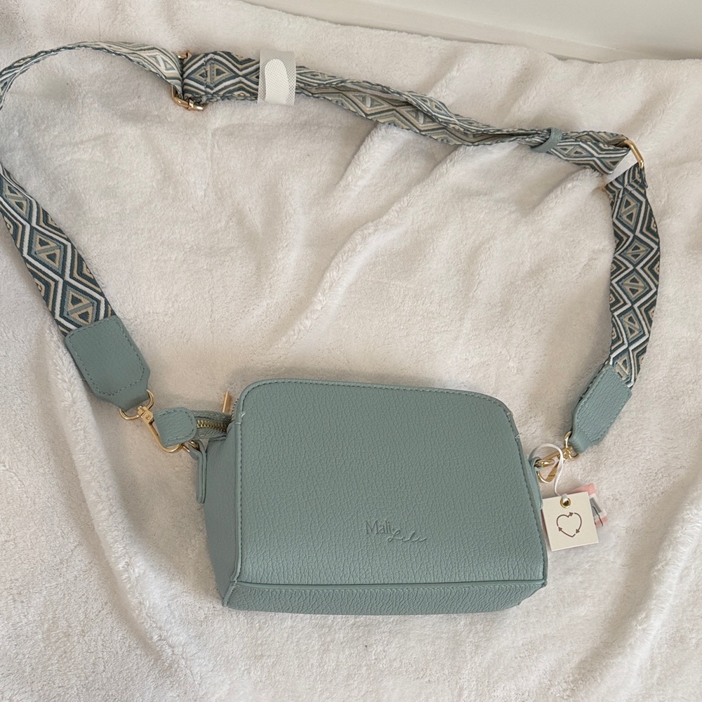 Mali + Lili Zahara Crossbody Bag | Dusty Blue | Vegan Leather | NWT - Picture 5 of 13